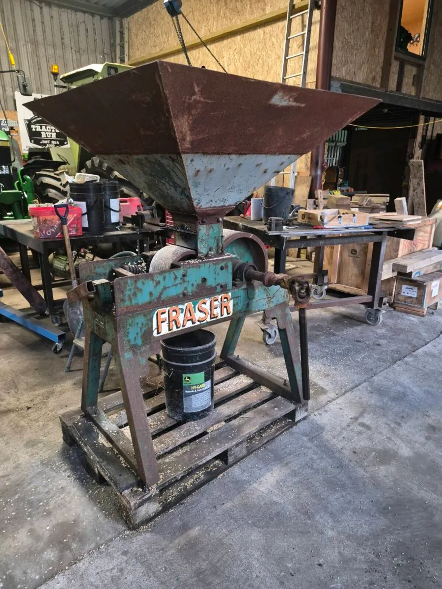 Fraser corn roller - Image 1