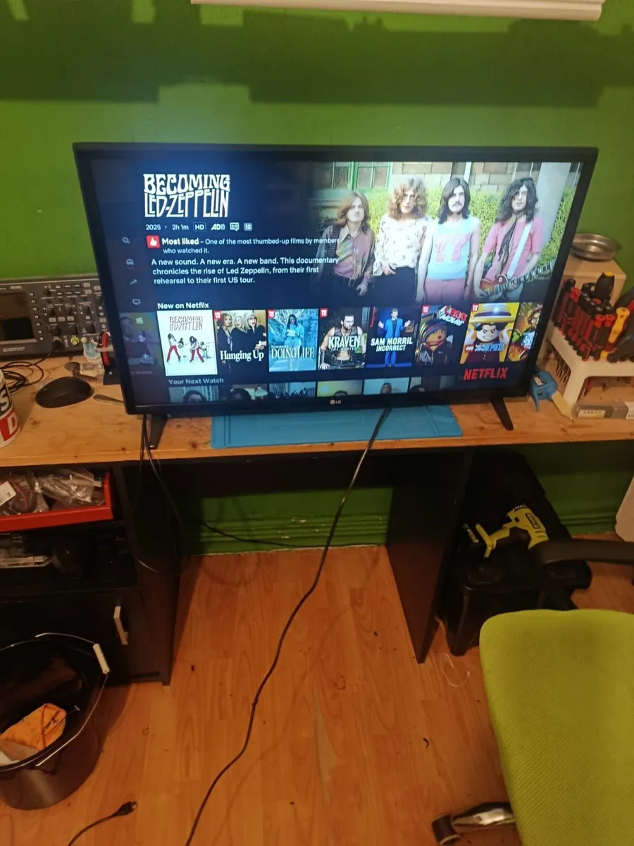 LG 32-inch Smart - Image 1