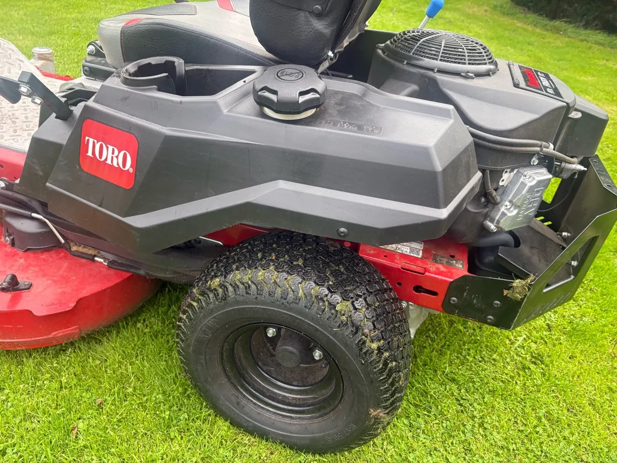 Toro zero turn - Image 3
