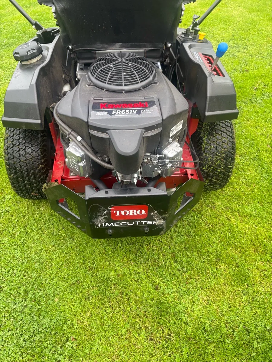 Toro zero turn - Image 4