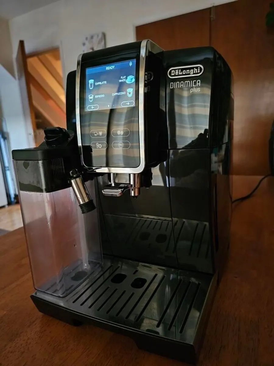 De'Longhi Dinamica Plus fully-automatic bean-to-cup coffee machine - Image 2