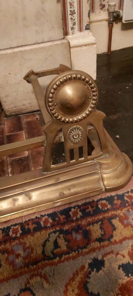 Antique Vintage Solid Brass Fire Fender - Image 2