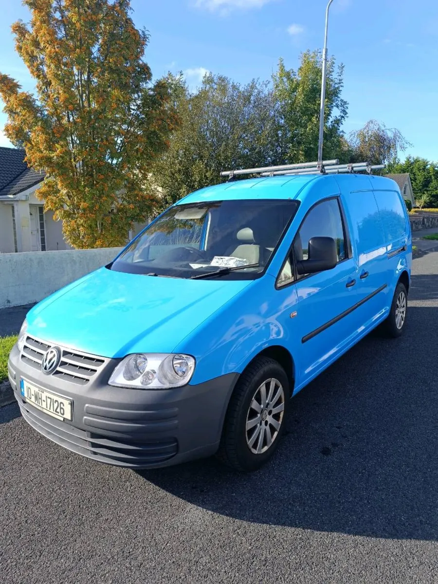 Volkswagen Caddy Maxi with Rhino roof rack - Image 1