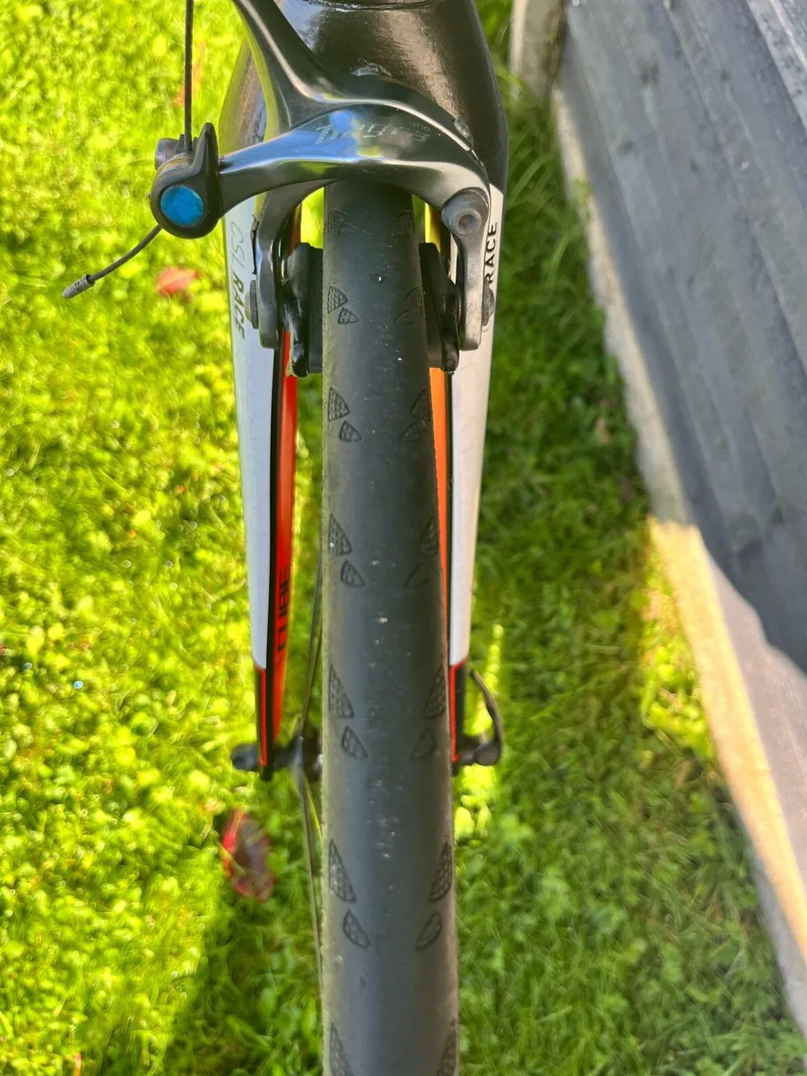 Cube road bike - Image 4