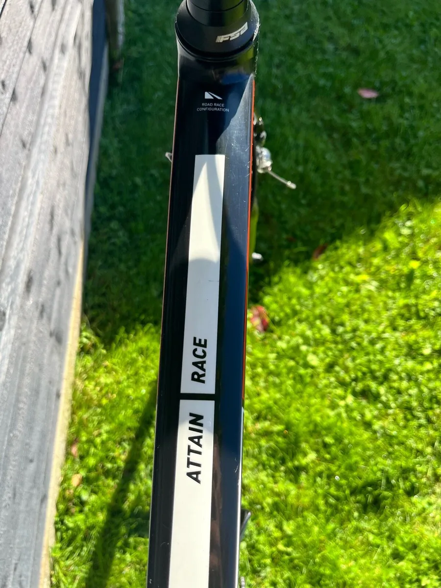 Cube road bike - Image 2