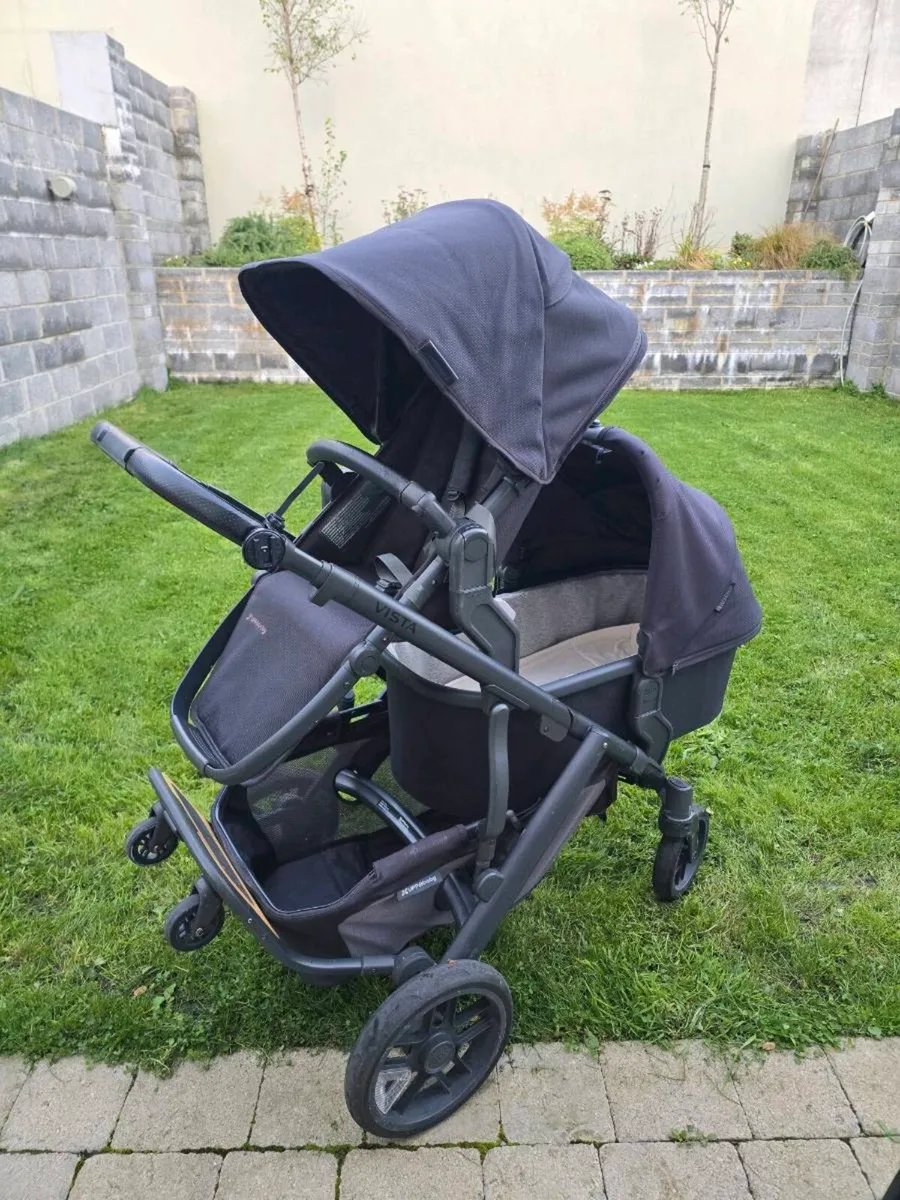 Uppababy Vista V2 and Uppababy Buggyboard - Image 3