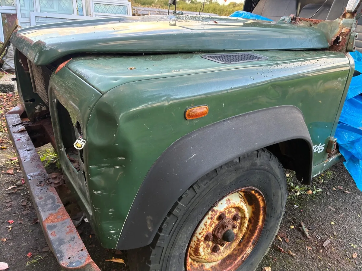 Defender 110 for parts - Image 2
