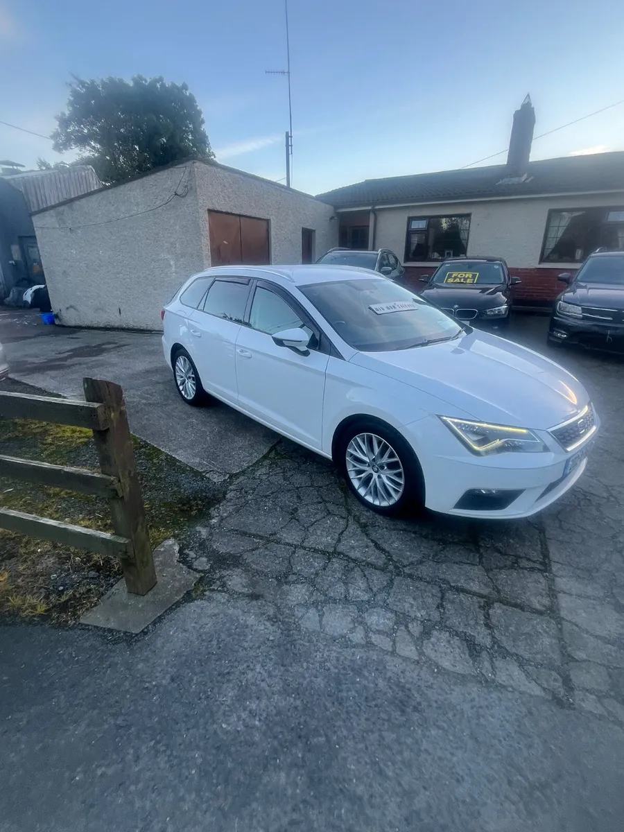 202.  Seat Leon 1.6 tdi - Image 3
