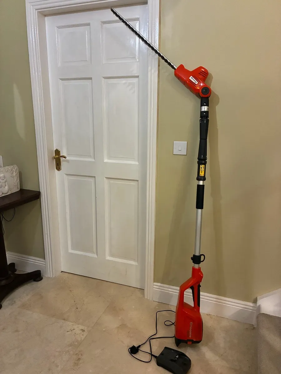 Huskavarna Hedge Trimmer - Image 1