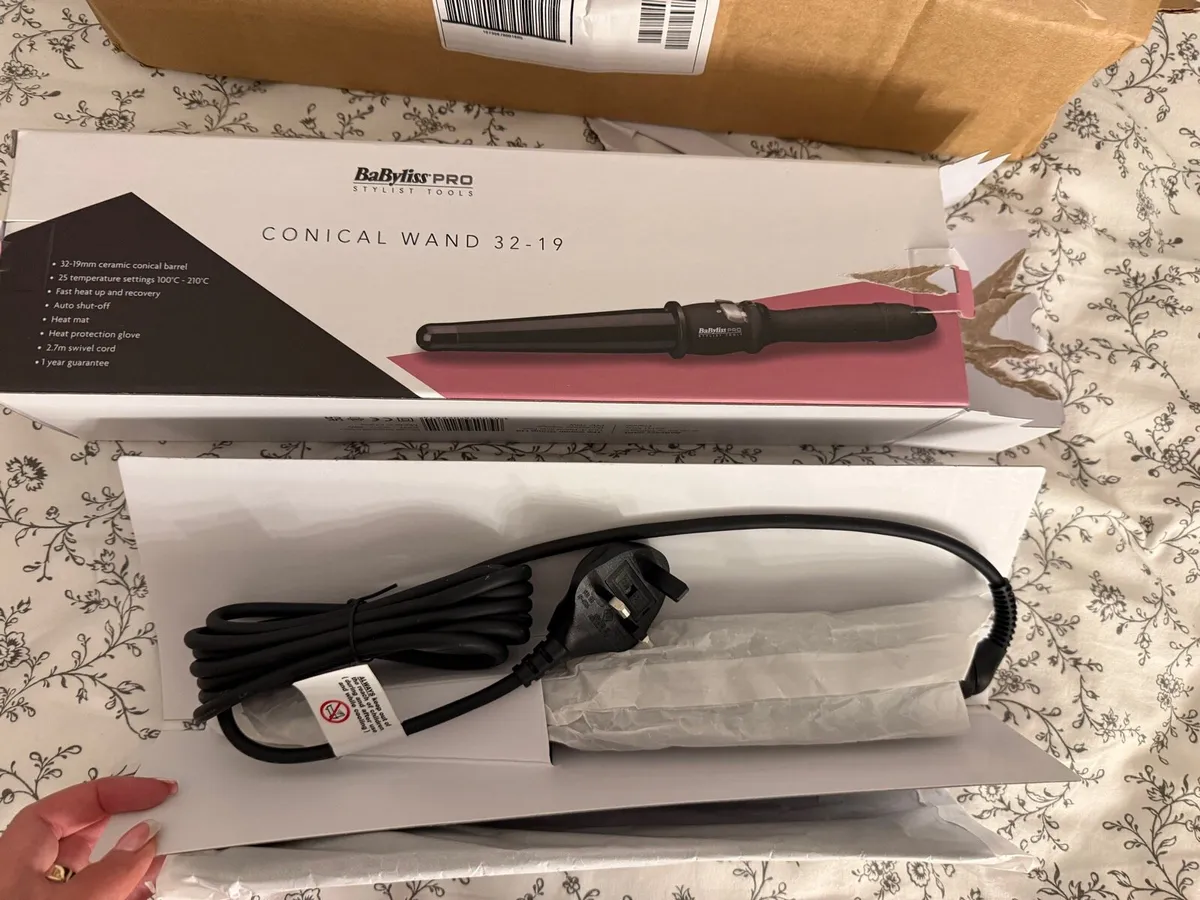 BaByliss pro conical curling wand 32-19mm black - Image 2