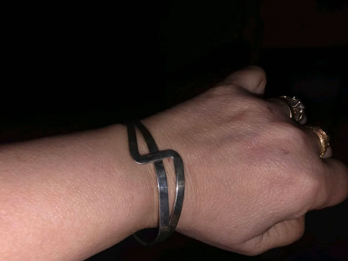 SNAZZY LETTER Z, 925 Silver CHUNKY Unisex Bangle ! - Image 4