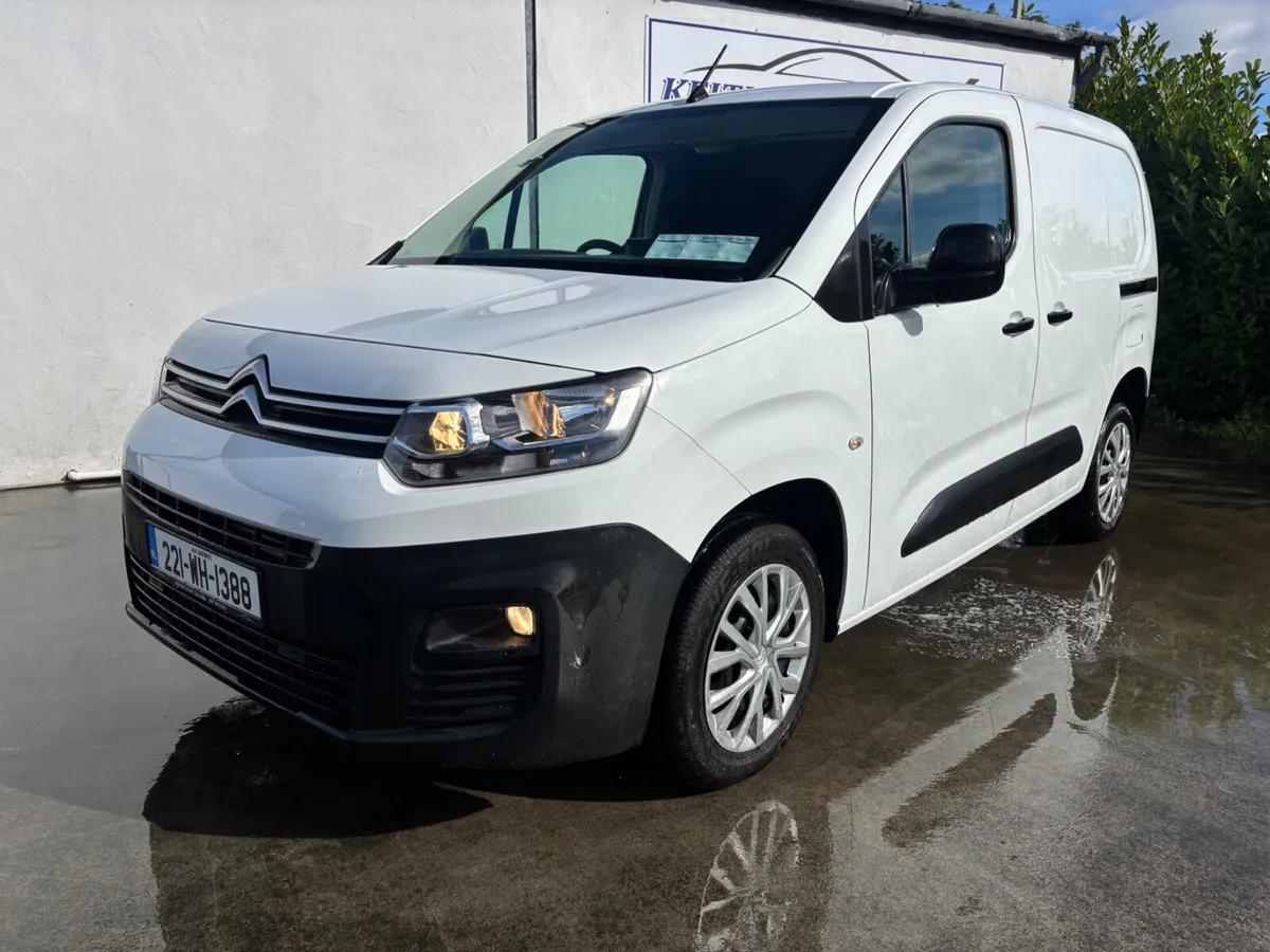 2022 Citroen Berlingo Blue HDI Plus - Image 1