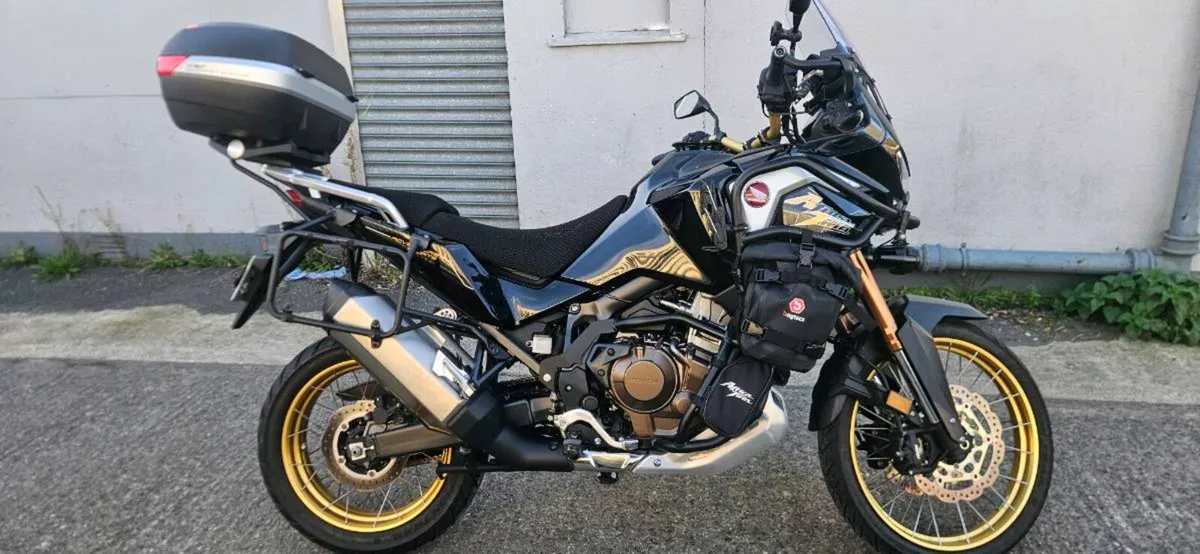 2021 Honda Africa Twin 1100 Adventure sports es - Image 1