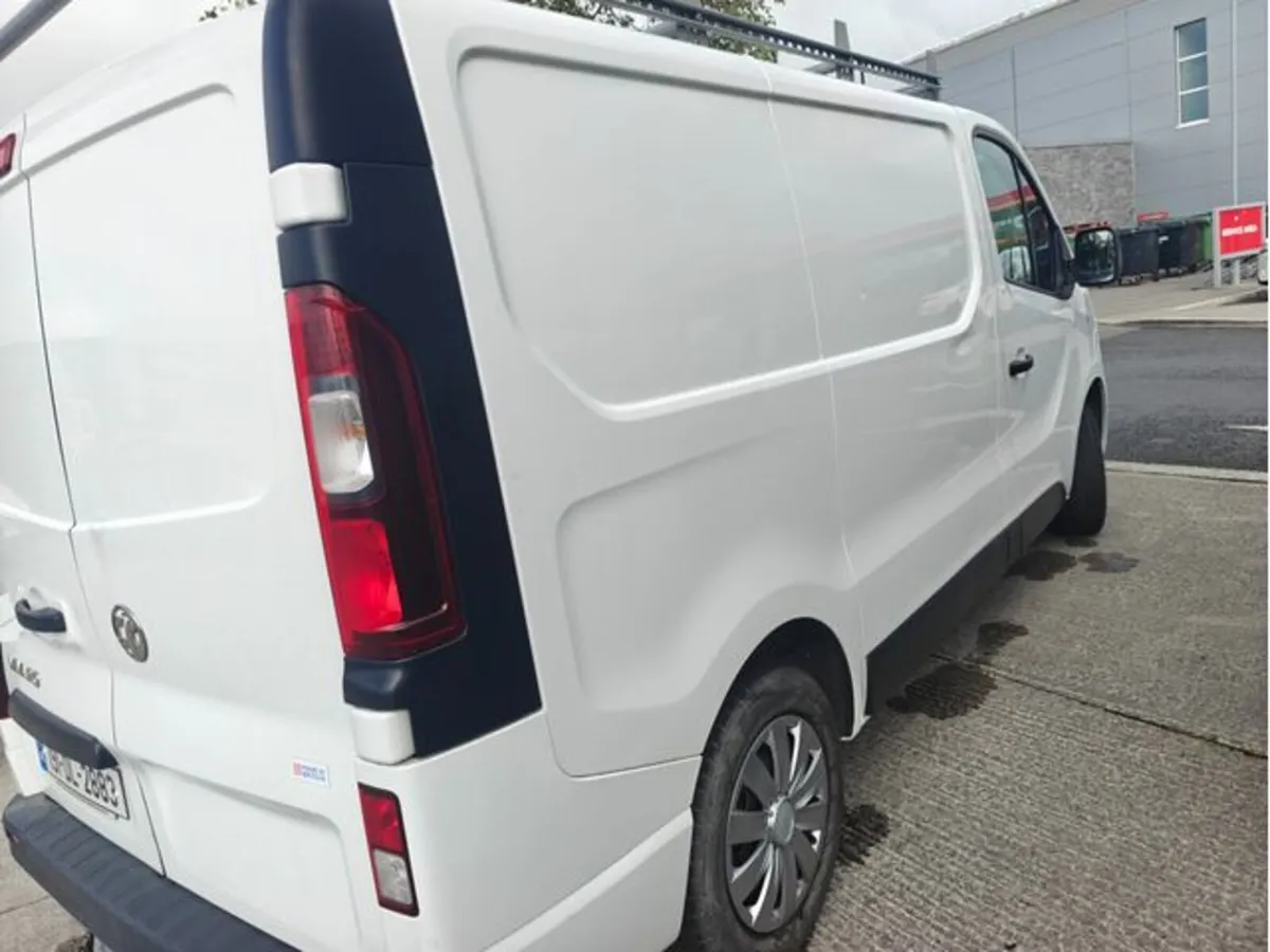 Vauxhall Vivaro Sportive 2900 Cdti - Image 3