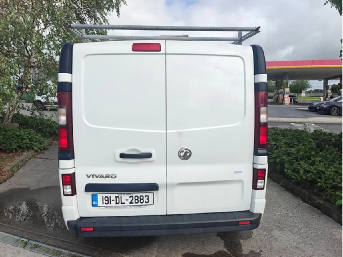 Vauxhall Vivaro Sportive 2900 Cdti - Image 4