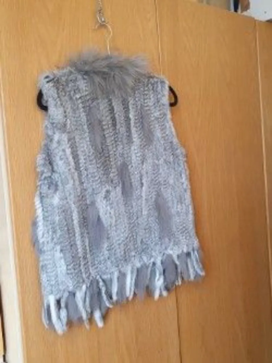Gray real fur gilet - Image 1