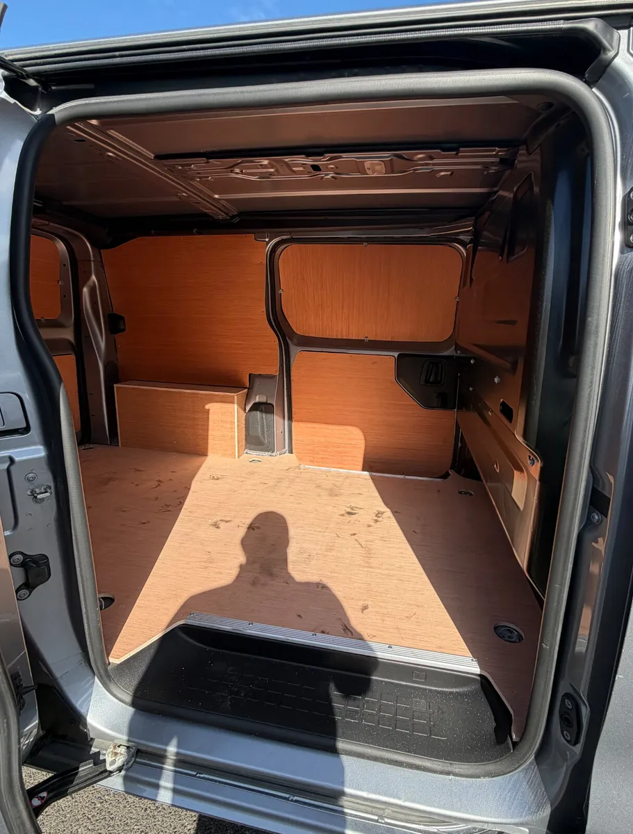 2023 Citroen Dispatch MWB - Image 4