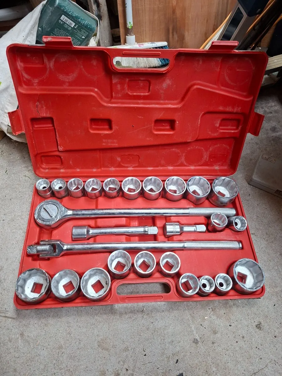 Hand Tools - Image 2