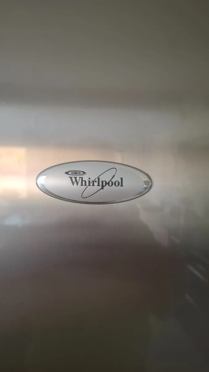 Whirlpool 6th Sense Fridge Freezer American Style - Image 2