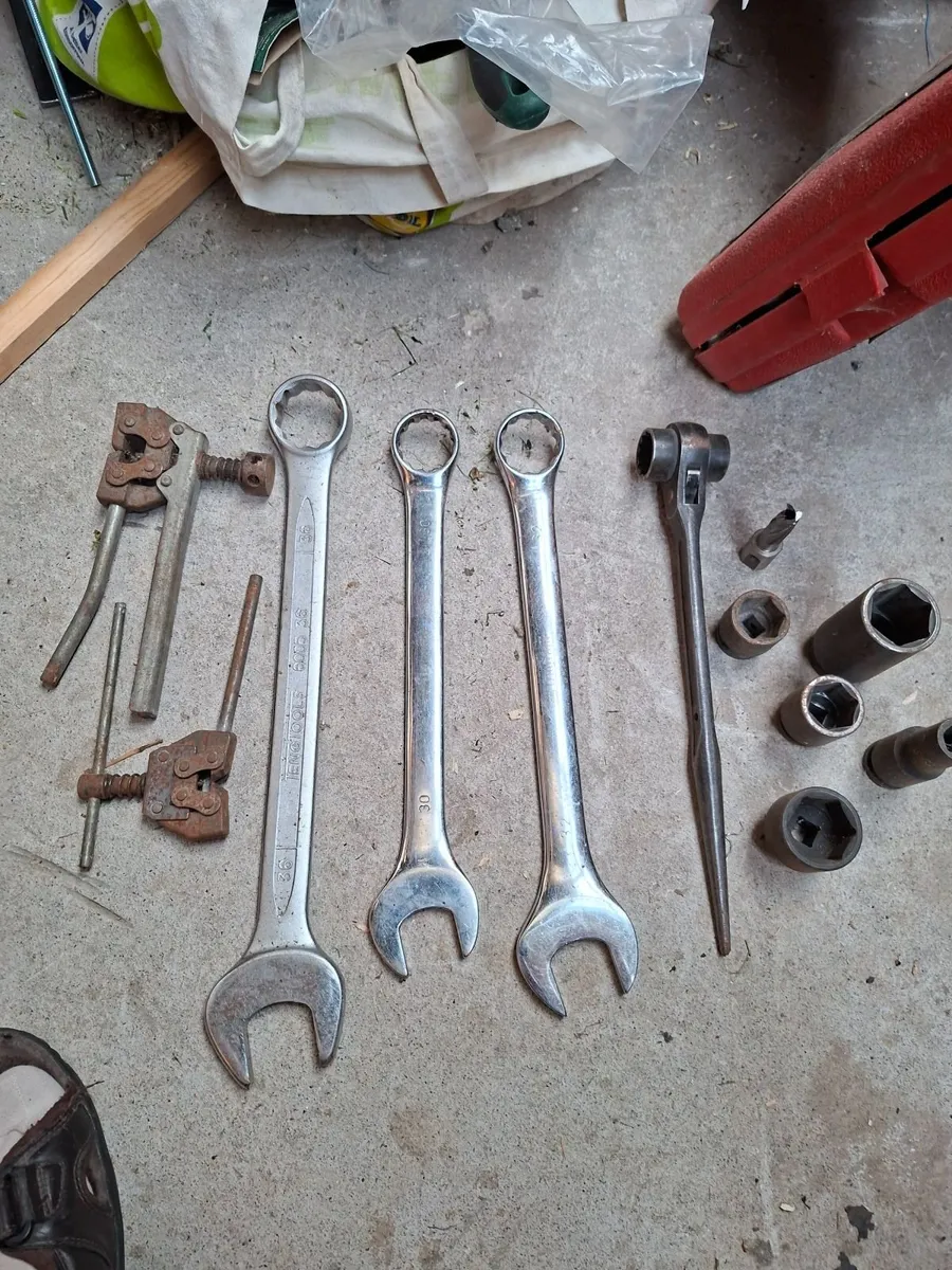 Hand Tools - Image 3