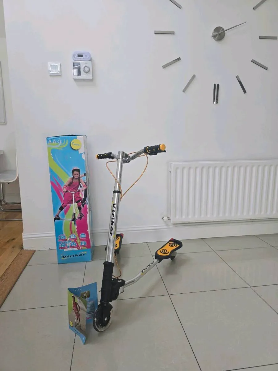 VTRIKER 3-WHEEL SCOOTER - Image 2