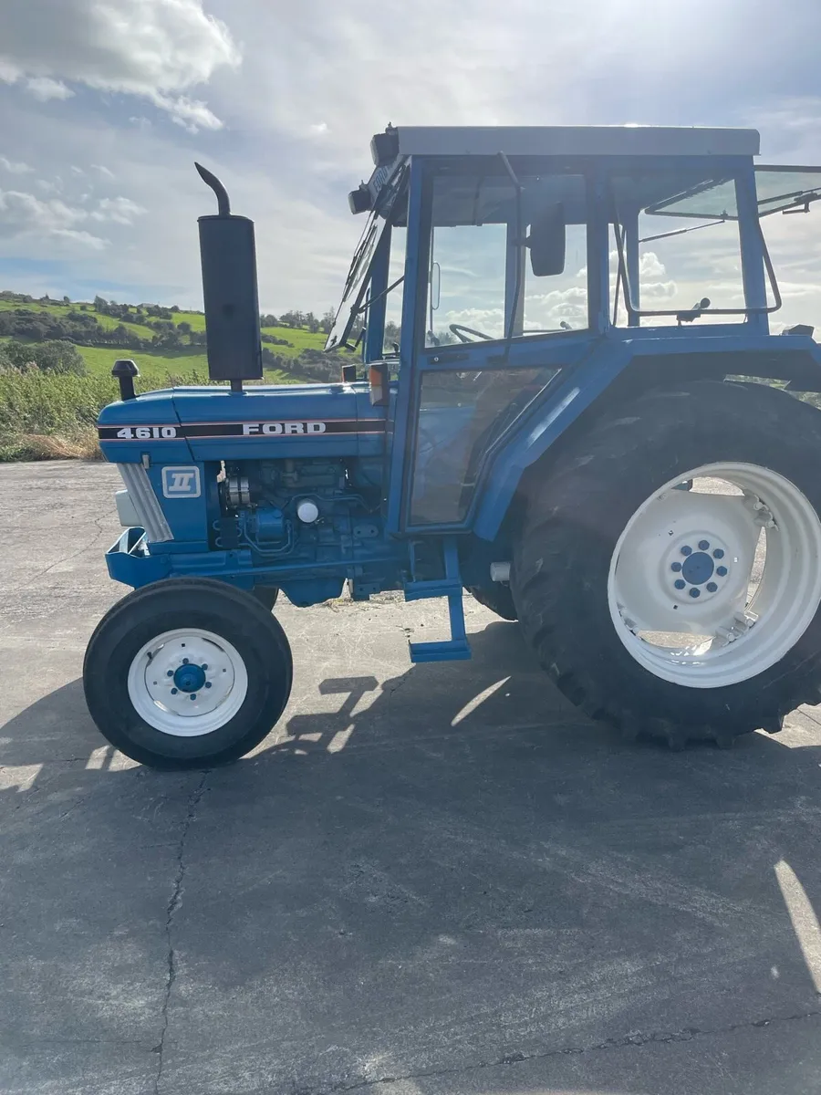 Ford 4610 with 40K box - Image 2