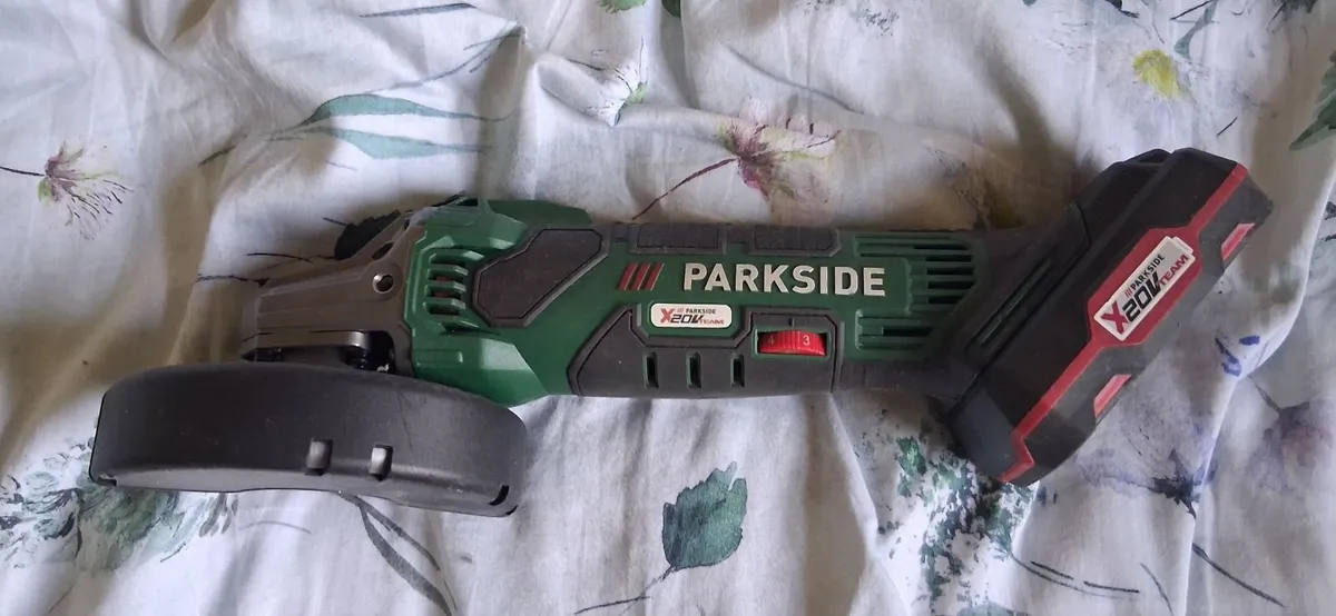 Parkside Cordless Angle Grinder - Image 2