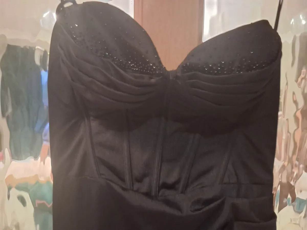 Black Graduation Dress size uk 14 - Image 3