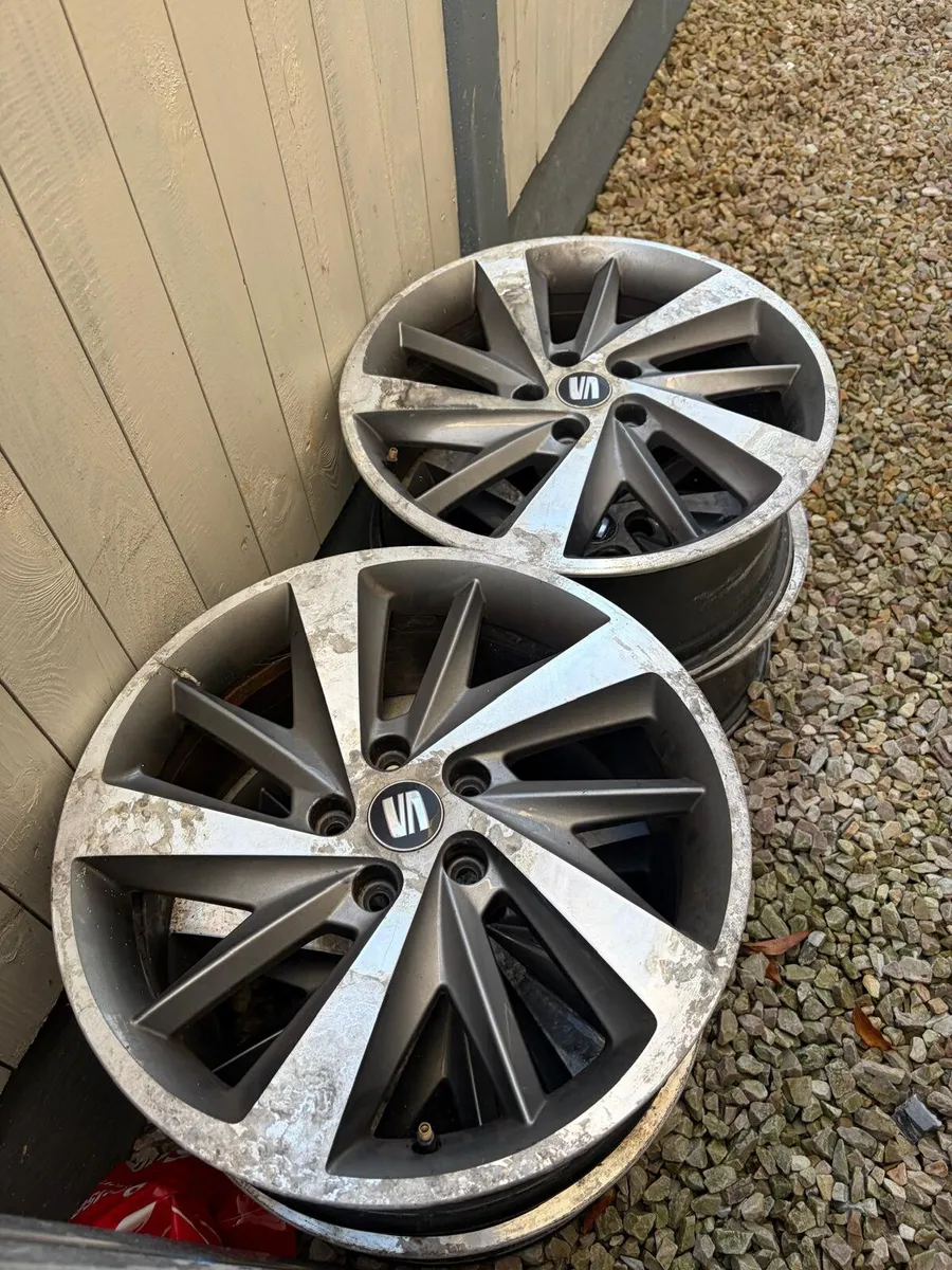 4 Seat wheels