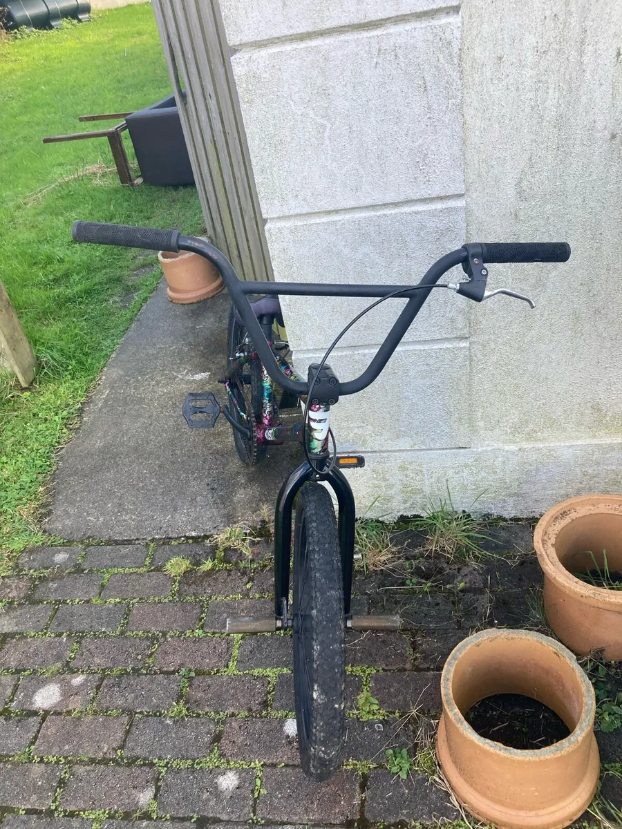 BMX bike - Image 2