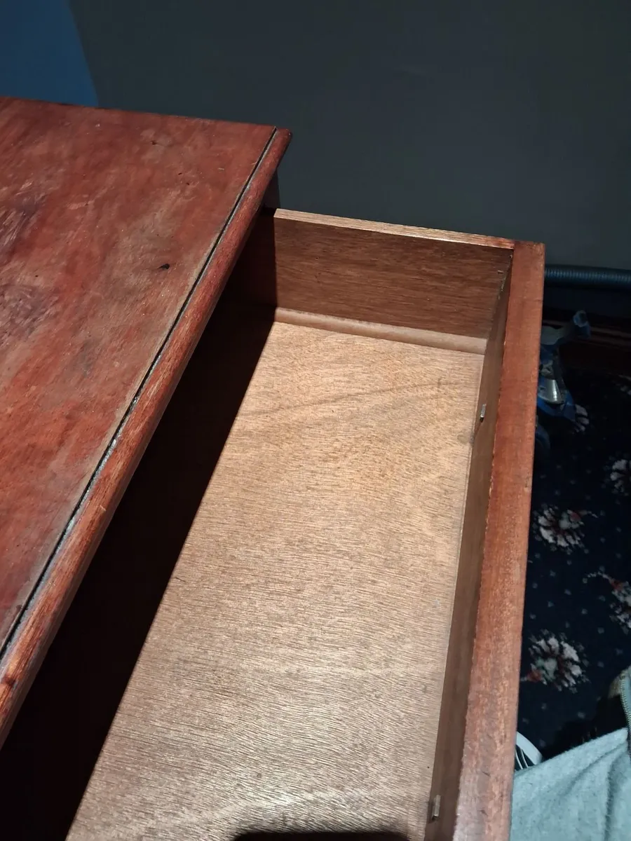 Mahogany antique dresser - Image 3