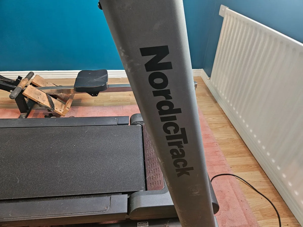 Nordictrack treadmill - Image 4