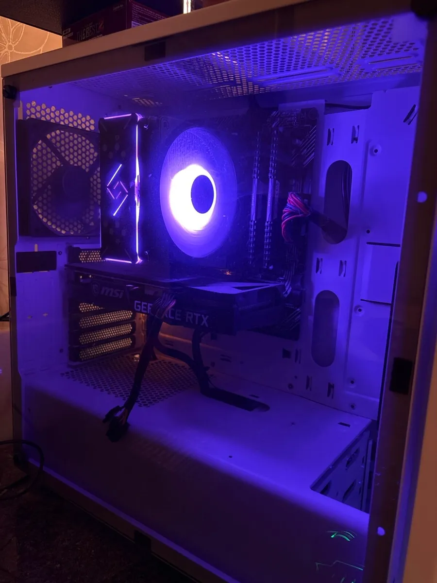 Pre-made PC - Image 2