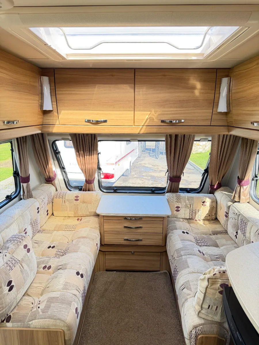 ✨ELDDIS CHATSWORTH 4 BERTH REAR ISLAND BED✨ - Image 4