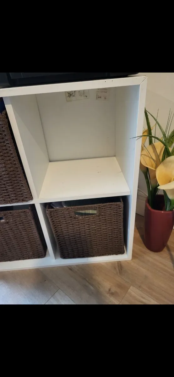 Four cube unit - Image 3