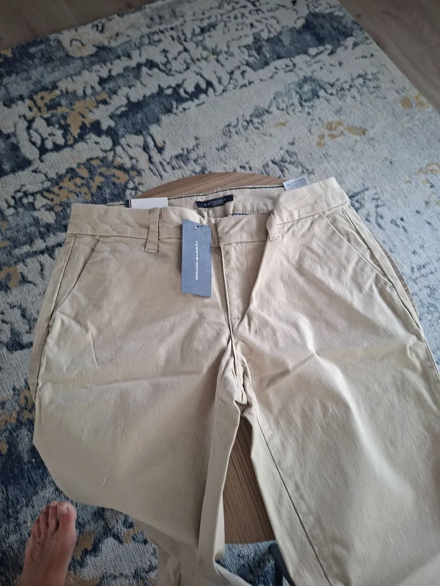 new tommy Hilfiger ladies chinos - Image 2