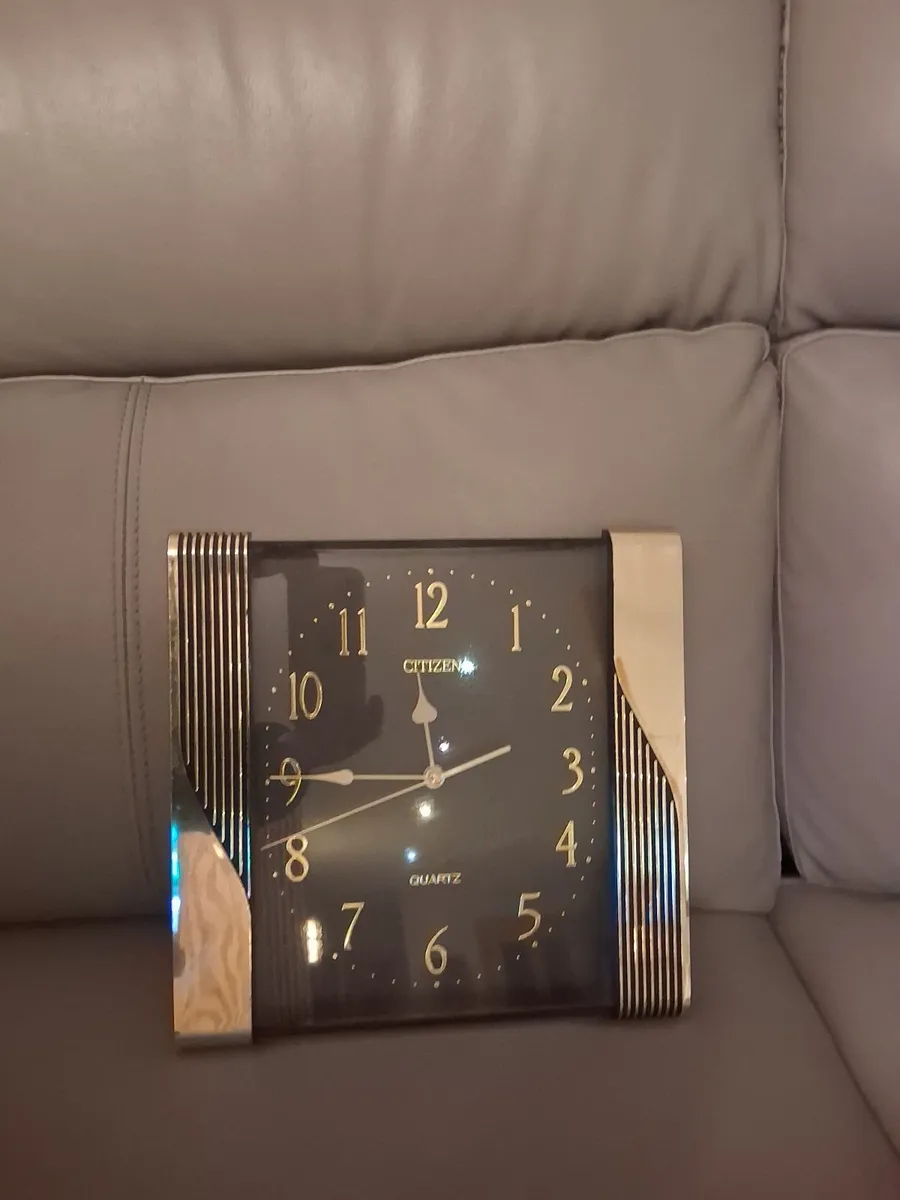 Clocks x 2 - Image 2