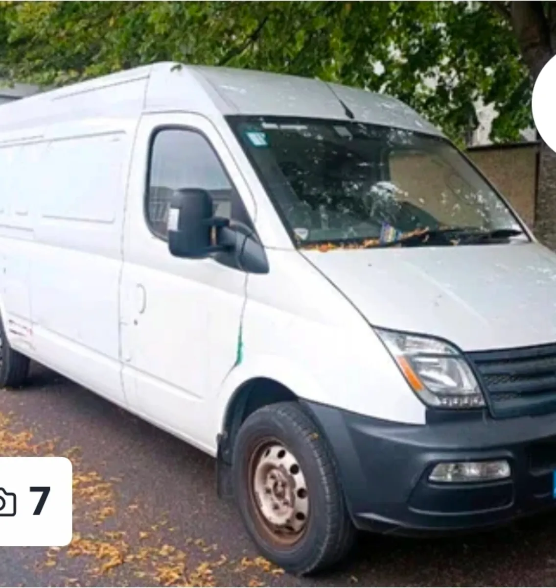 Electric van ldv very low mileage - Image 4