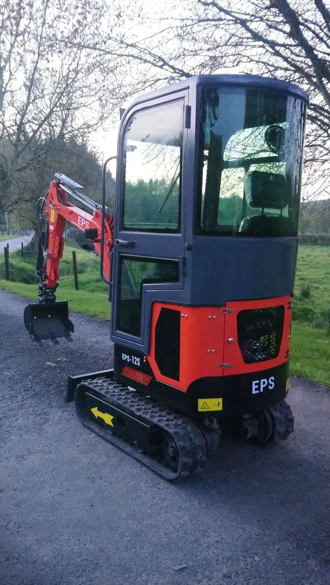 NEW EPS 12 S D MINI DIGGER - Image 4