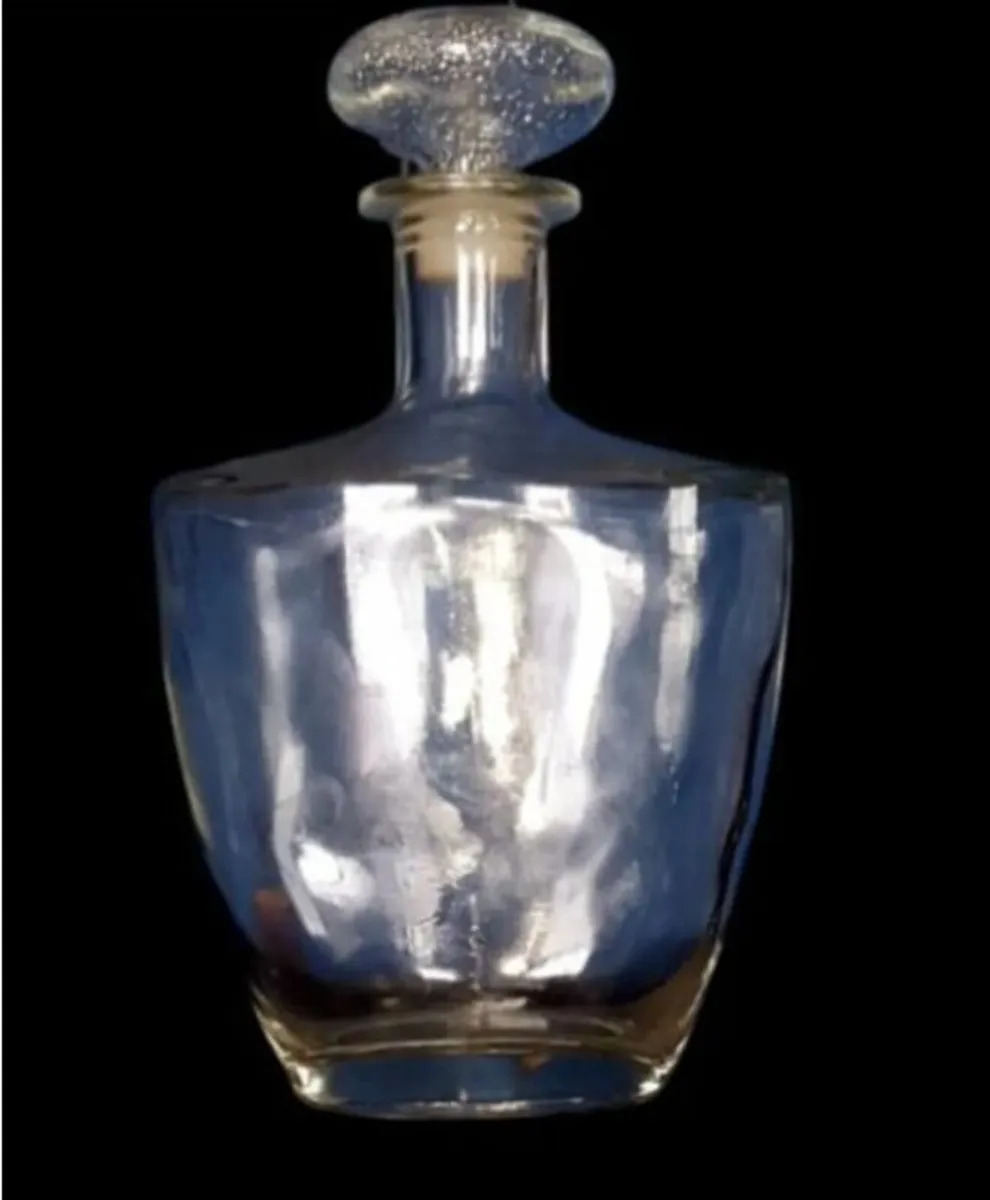 Pristine Vintage Clear Glass Decanter - Image 4