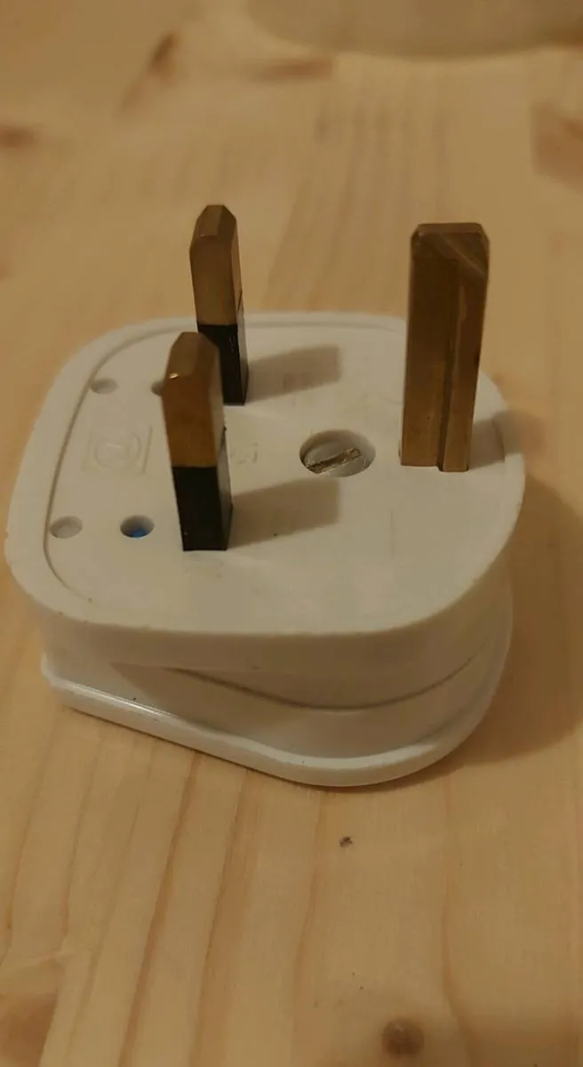 Pack of 3 Pin TBar Plug Heads - Image 3