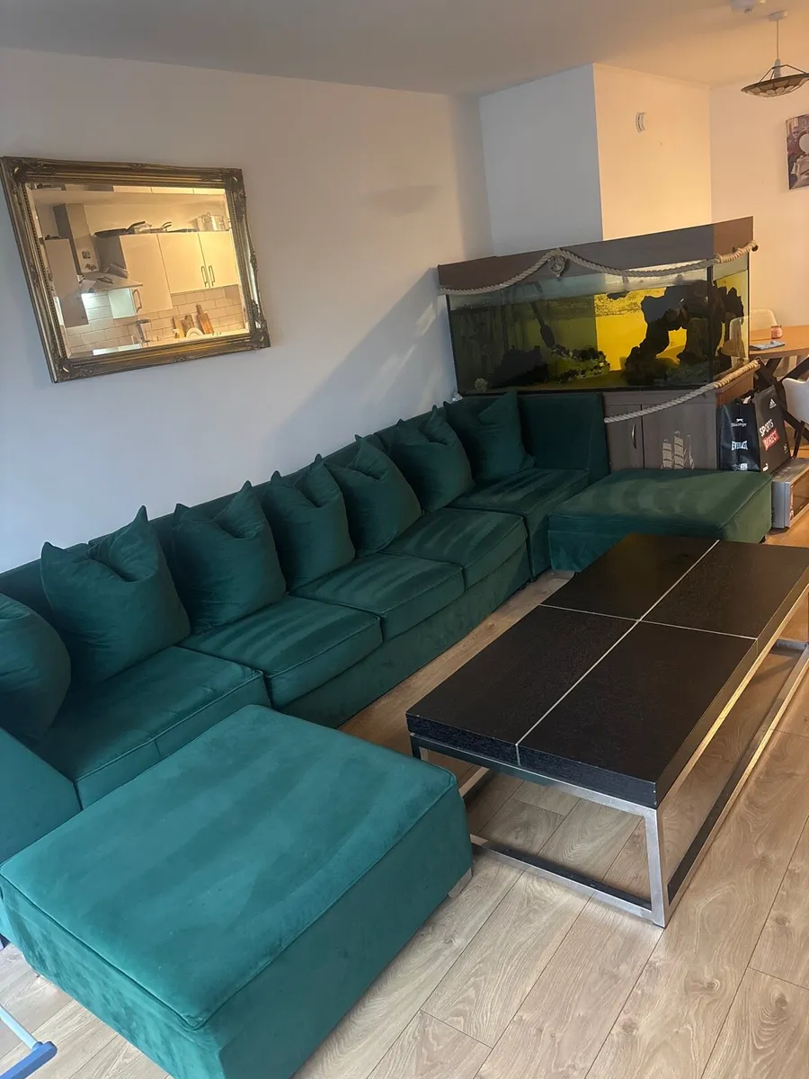 Corner sofa - Image 1