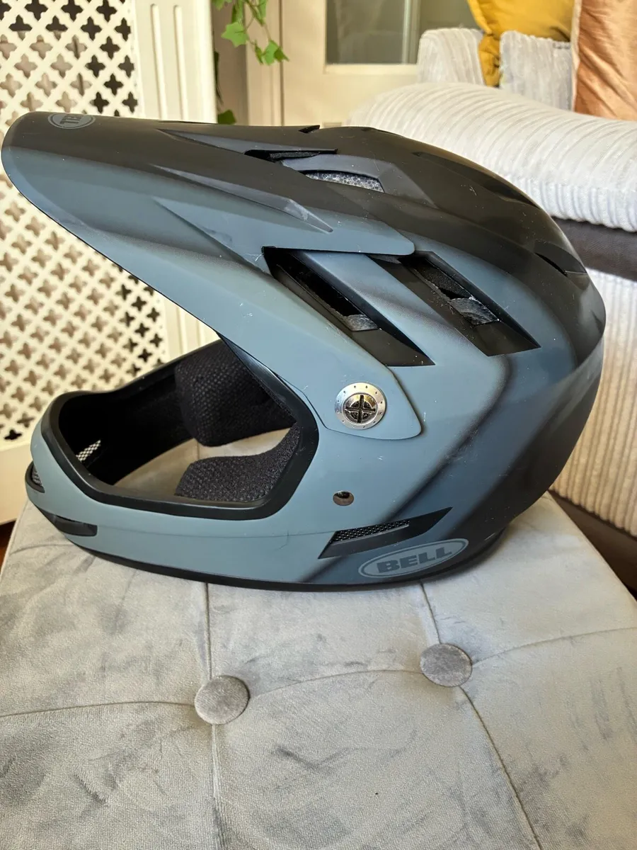 Bell Sanction Full Face Helmet - Image 3
