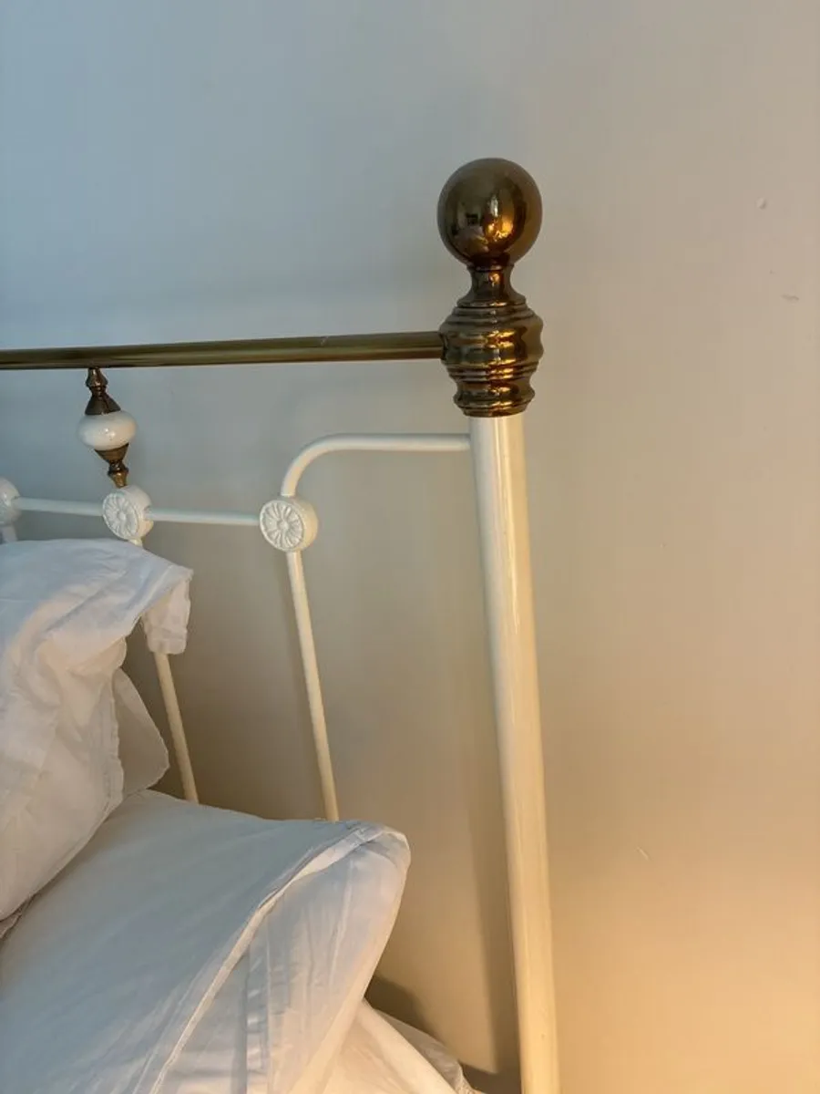 King Size bed and matress - Image 3