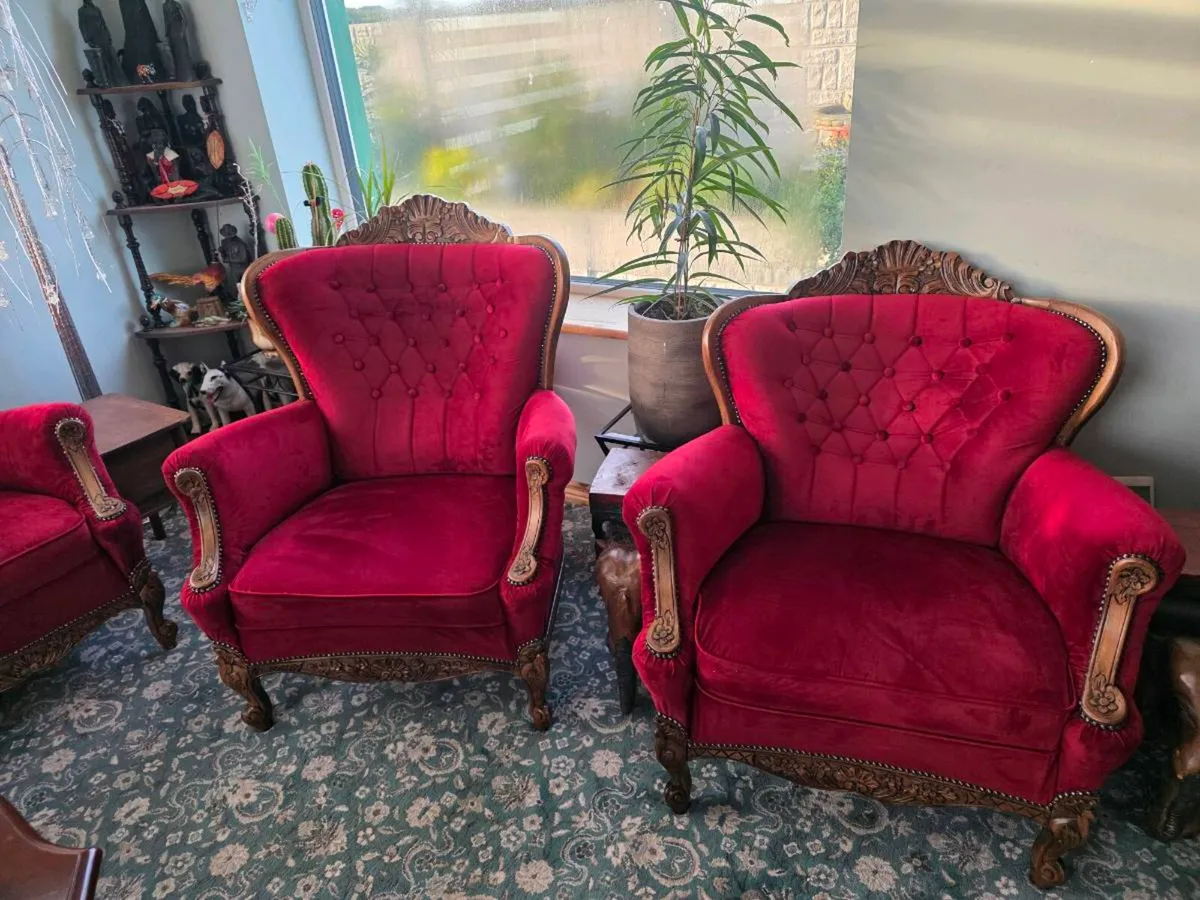 Suite of Furniture - Image 2