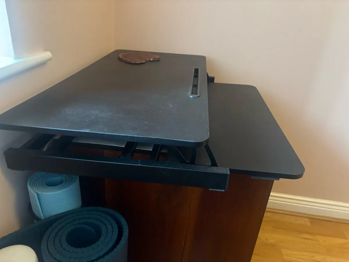 Bedside cabinets x2 - Image 2