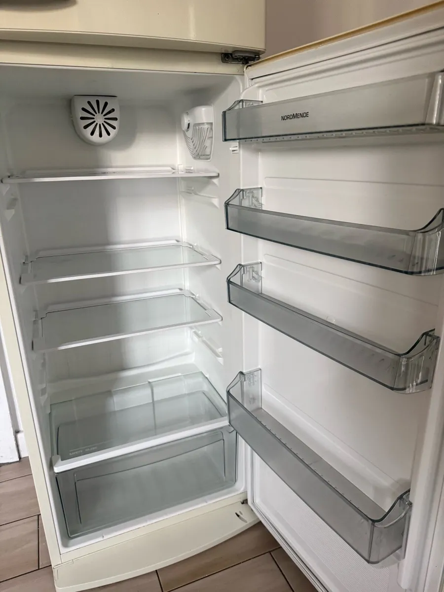 Fridge - Image 3