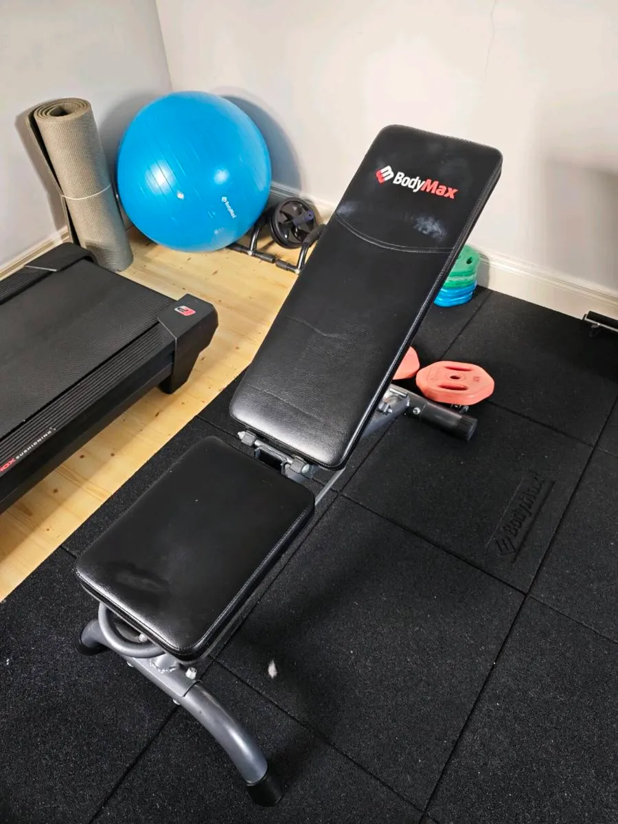 Gym equipment - Image 2