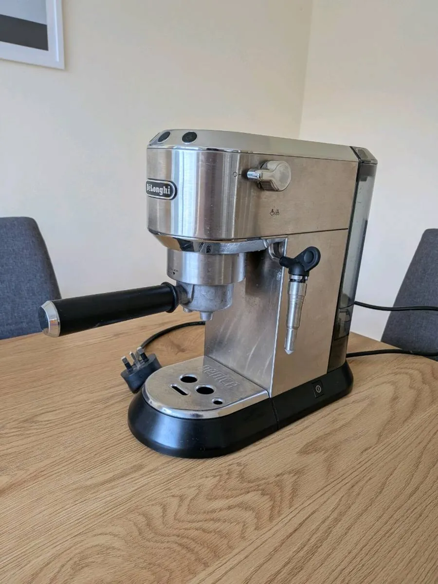 Delonghi Dedica EC685 - Image 3