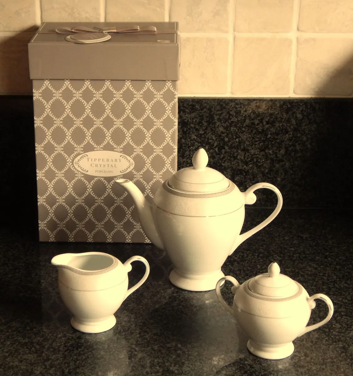 Tipperary Crystal Porcelain Merrion Tea Set - Image 1
